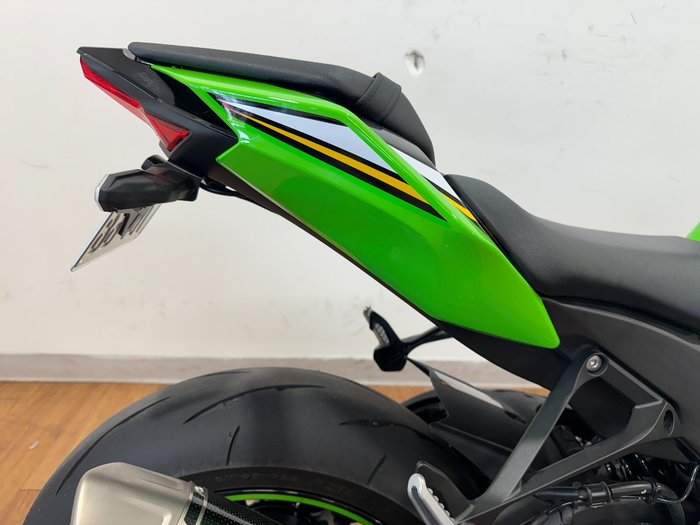 2025 Kawasaki NINJA ZX-10R GREEN