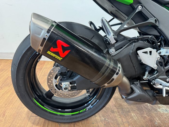 2025 Kawasaki NINJA ZX-10R GREEN