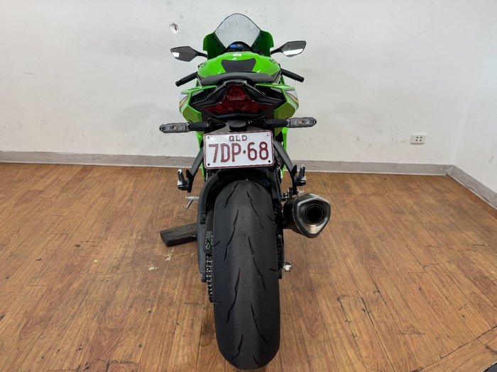 2025 Kawasaki NINJA ZX-10R GREEN