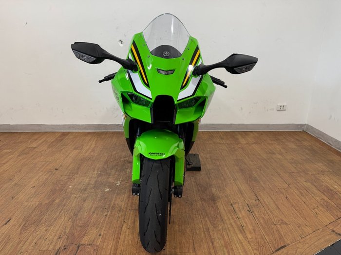 2025 Kawasaki NINJA ZX-10R GREEN