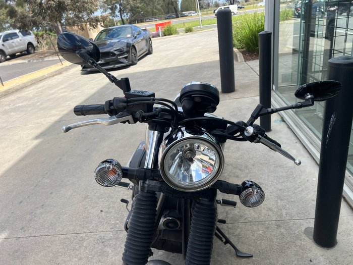 2015 Yamaha BOLT SILVER