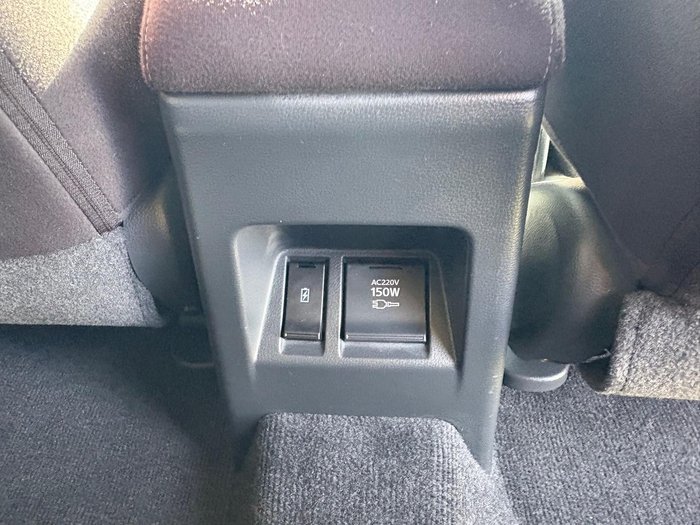 2021 Mitsubishi Pajero Sport GLS