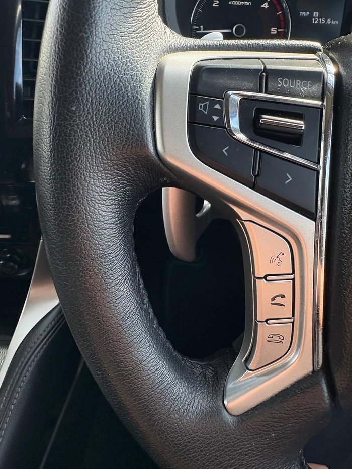 2021 Mitsubishi Pajero Sport GLS