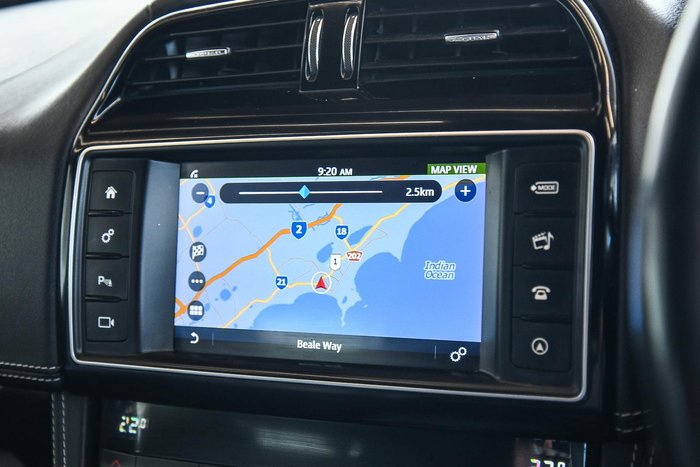 2017 Jaguar F-PACE 20d R-Sport