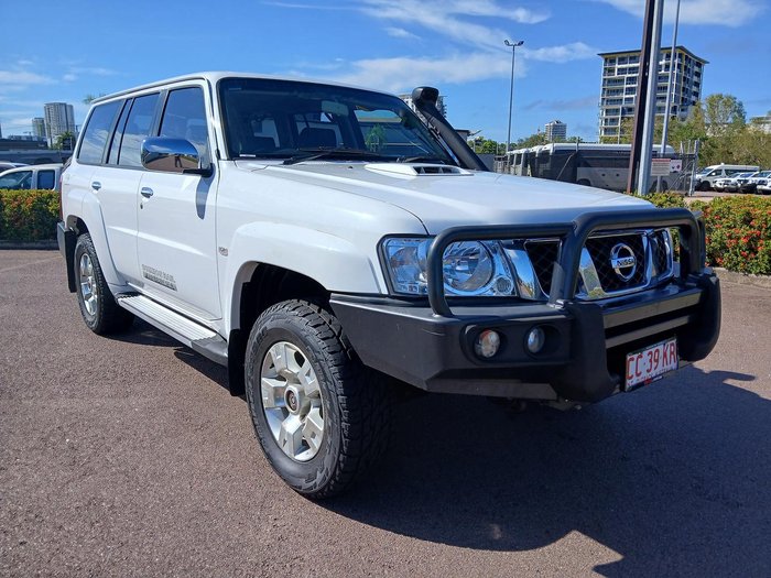 2016 Nissan Patrol ST