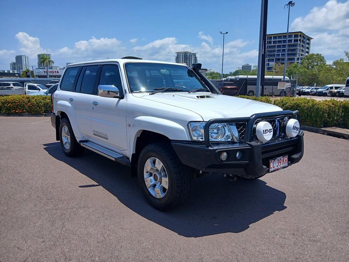 2016 Nissan Patrol ST