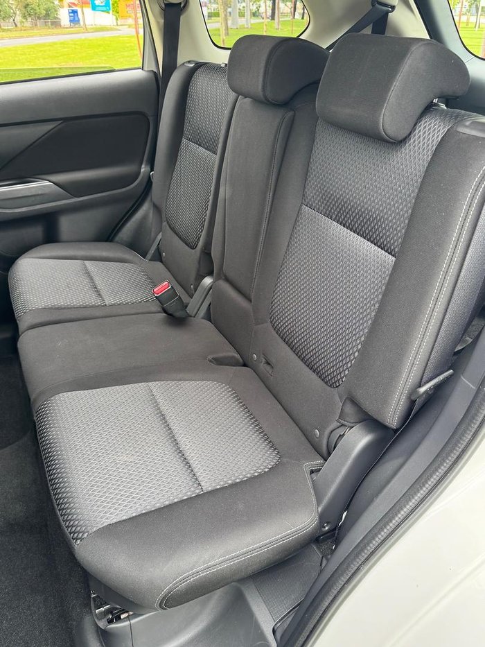 2018 Mitsubishi Outlander LS