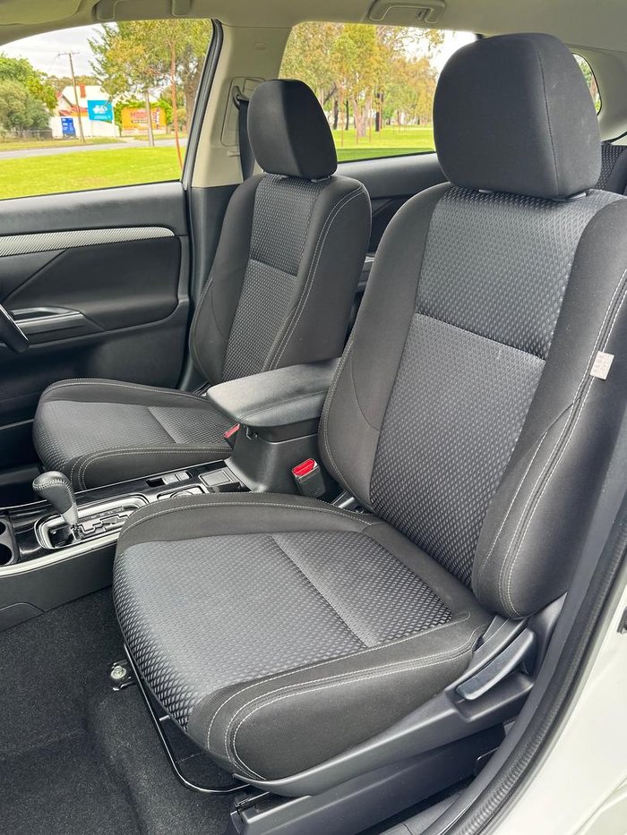 2018 Mitsubishi Outlander LS