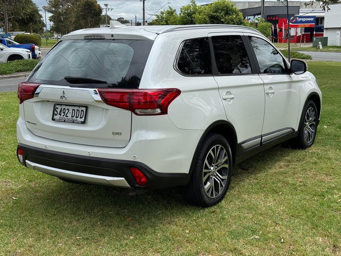 2018 Mitsubishi Outlander LS