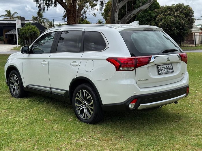 2018 Mitsubishi Outlander LS
