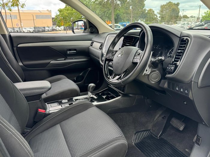 2018 Mitsubishi Outlander LS