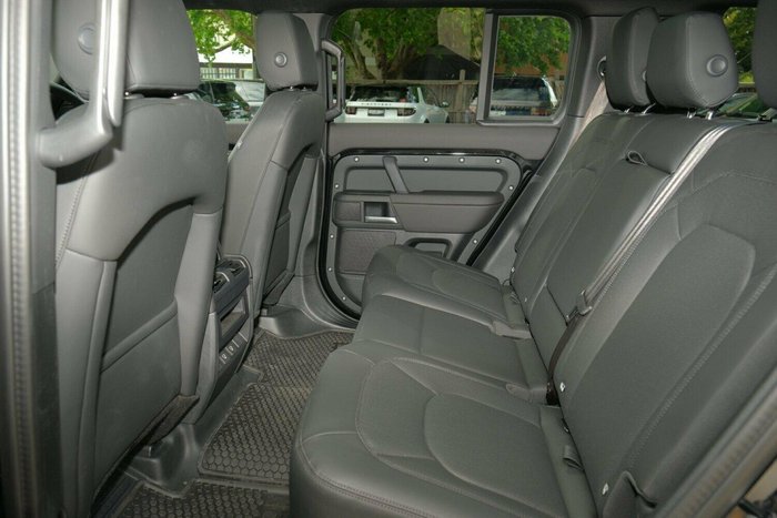 2025 Land Rover Defender 110 D250 S L663 MY25.5 AWD Santorini Black