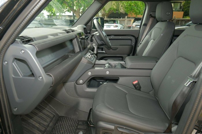 2025 Land Rover Defender 110 D250 S L663 MY25.5 AWD Santorini Black