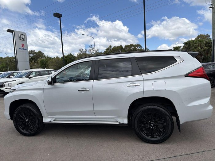 2023 Mitsubishi Pajero Sport GSR