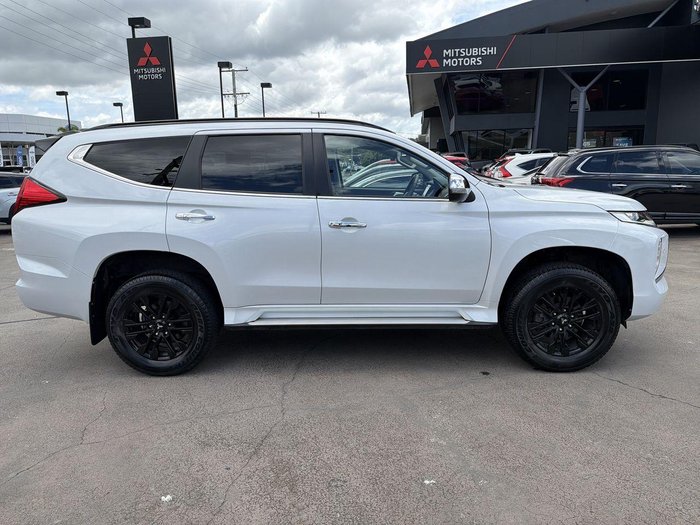 2023 Mitsubishi Pajero Sport GSR