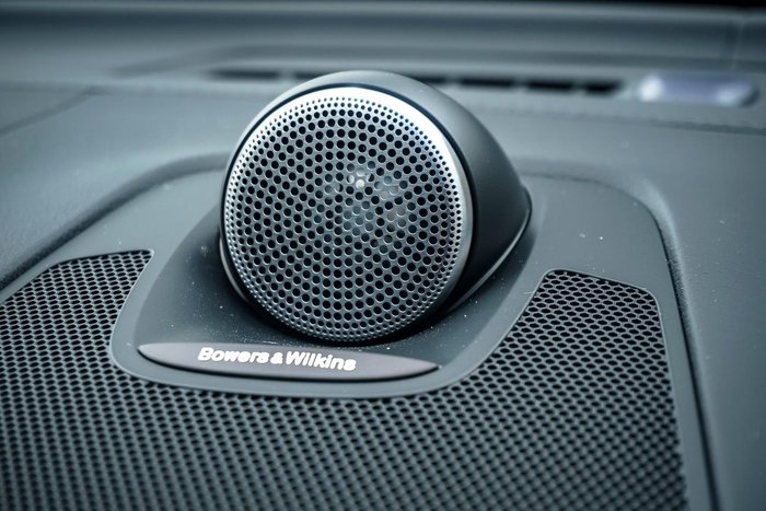 2025 Volvo XC60 Ultra B5 Bright