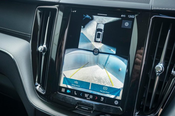 2025 Volvo XC60 Ultra B5 Bright