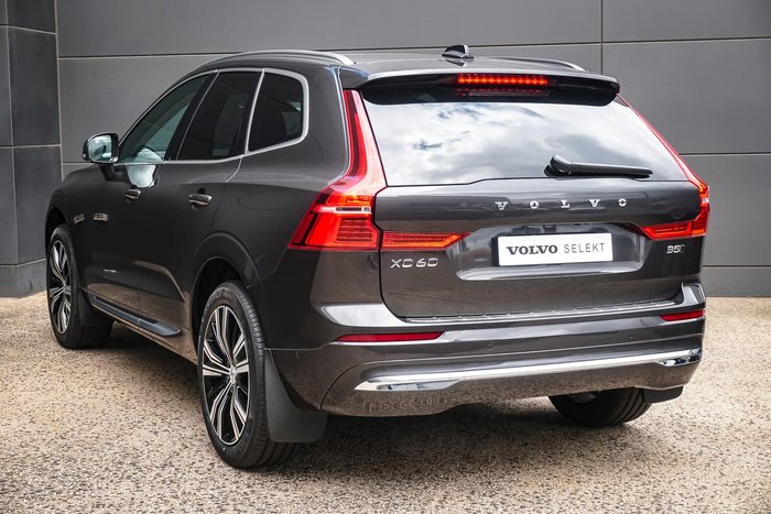2025 Volvo XC60 Ultra B5 Bright