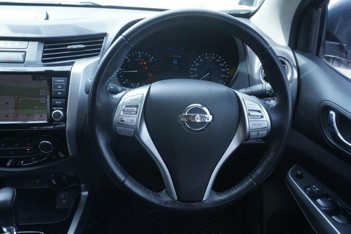 2020 Nissan Navara ST