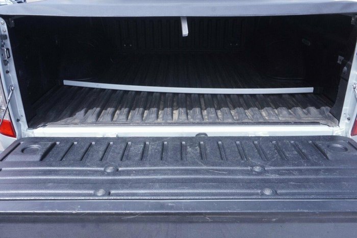 2020 Nissan Navara ST