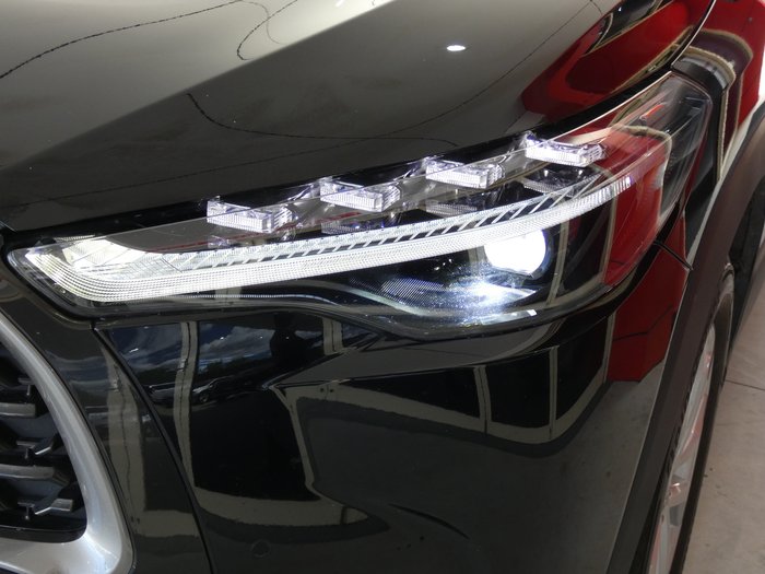 2022 Toyota Corolla Cross GXL AWD Hybrid