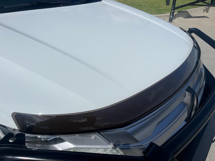 2023 Mitsubishi Pajero Sport GLS