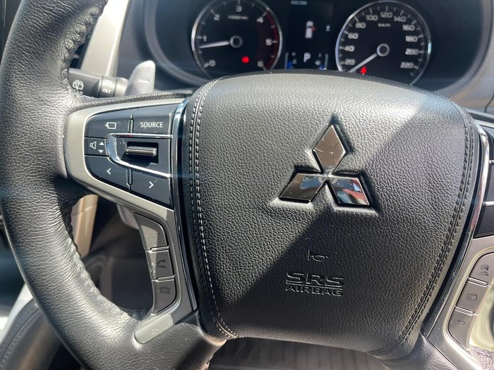 2023 Mitsubishi Pajero Sport GLS