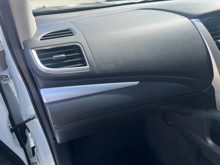 2023 Mitsubishi Pajero Sport GLS