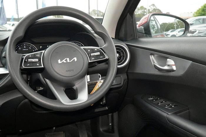2023 Kia Cerato S