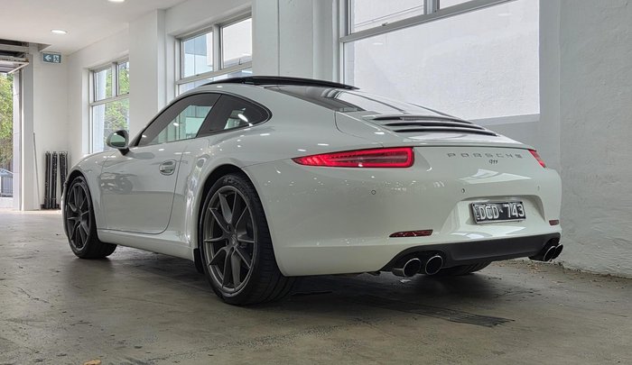 2014 Porsche 911 Carrera