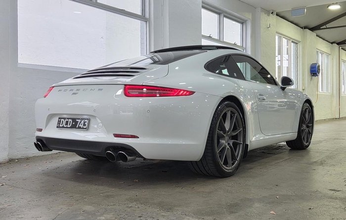 2014 Porsche 911 Carrera