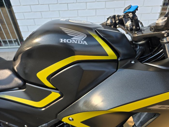 2015 HONDA CBR300RA (ABS) Black