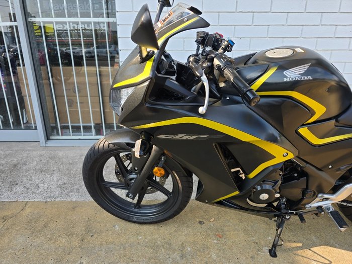 2015 HONDA CBR300RA (ABS) Black
