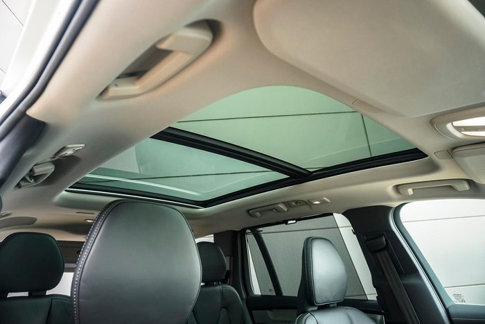 2025 Volvo XC90 Ultra B5 Bright