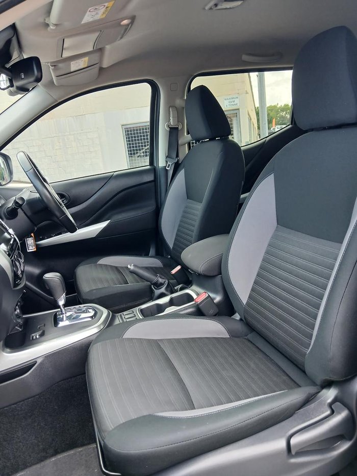 2023 Nissan Navara ST