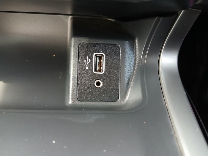 2023 Nissan Navara ST