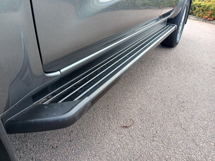 2023 Nissan Navara ST