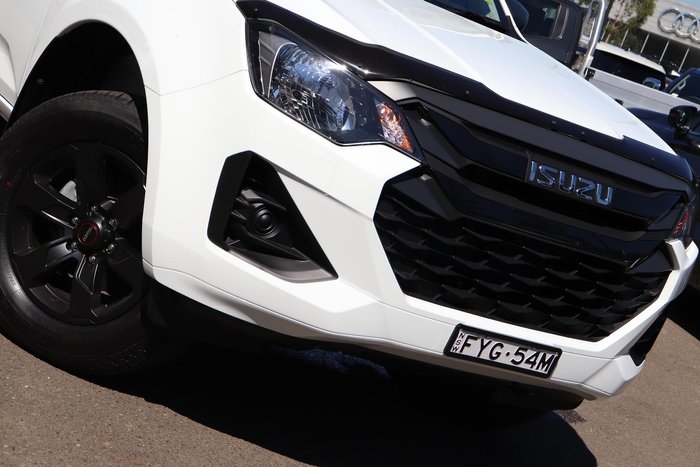 2025 Isuzu D-MAX SX