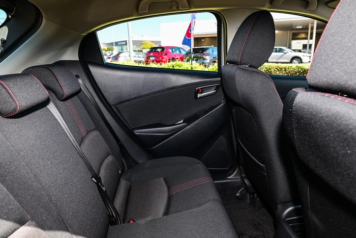 2025 Mazda 2 G15 Evolve