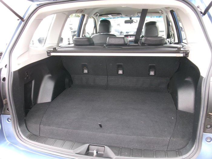 2014 Subaru Forester 2.5i Luxury