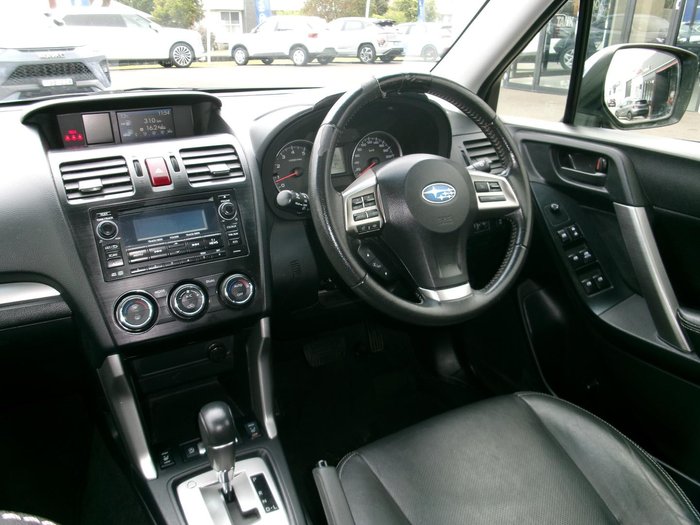 2014 Subaru Forester 2.5i Luxury