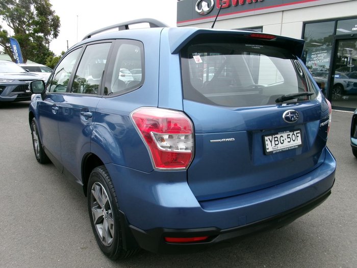 2014 Subaru Forester 2.5i Luxury