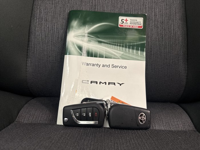 2019 Toyota Camry Ascent