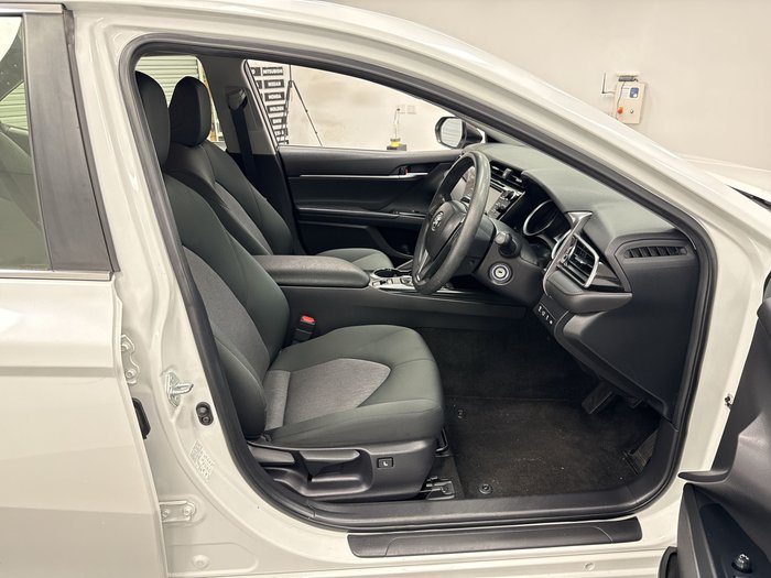 2019 Toyota Camry Ascent