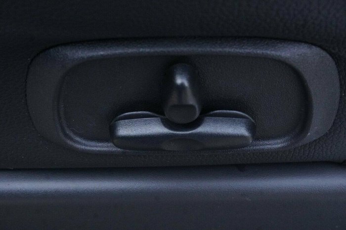 2020 Mitsubishi Pajero GLS