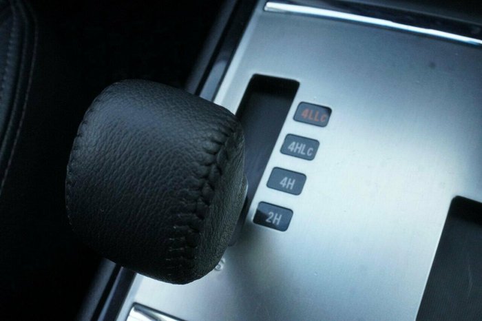 2020 Mitsubishi Pajero GLS