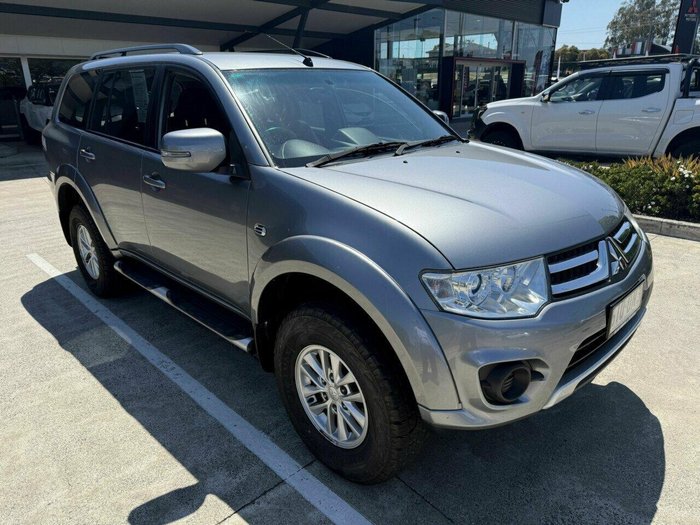 2015 Mitsubishi Challenger