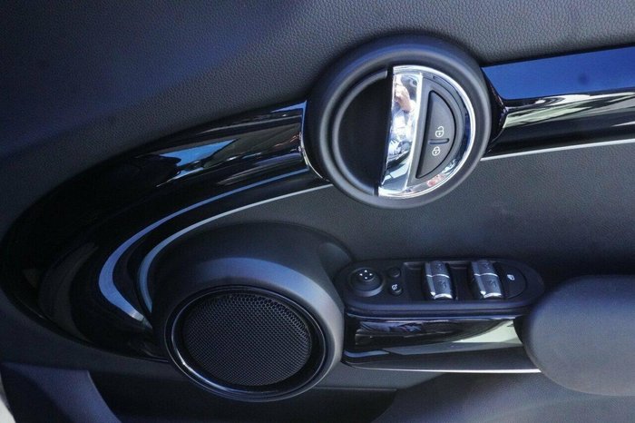 2021 MINI Hatch Cooper Classic