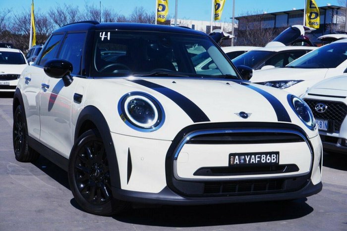 2021 MINI Hatch