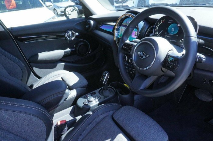 2021 MINI Hatch Cooper Classic